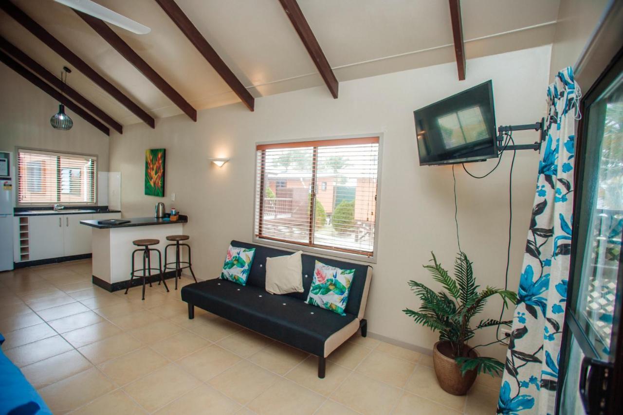 Nikao Beach Bungalows Раротонга Екстер'єр фото